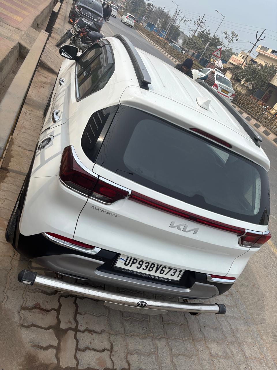 KIYA SONET G1.2 5MT HTK PLUS